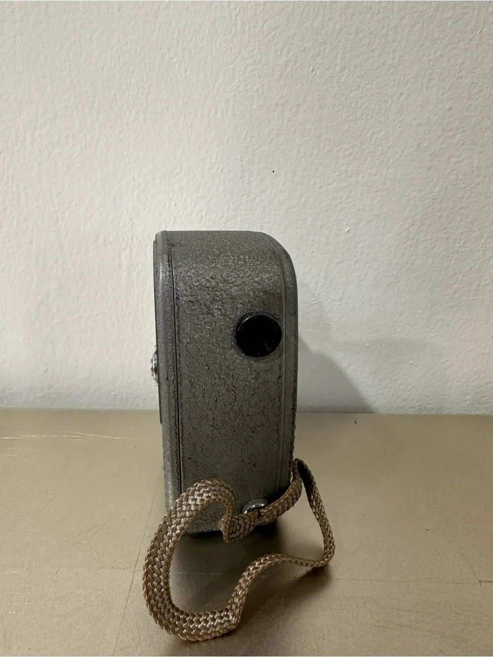 8mm Capri 25 Vintage Camera - Silver